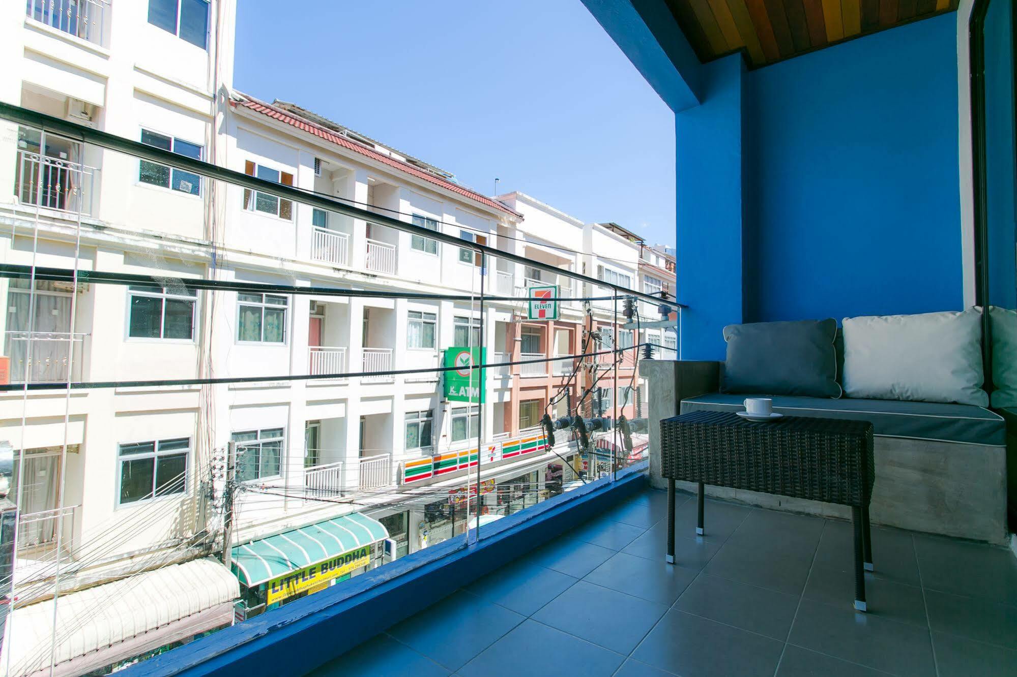 The House Patong Exterior foto
