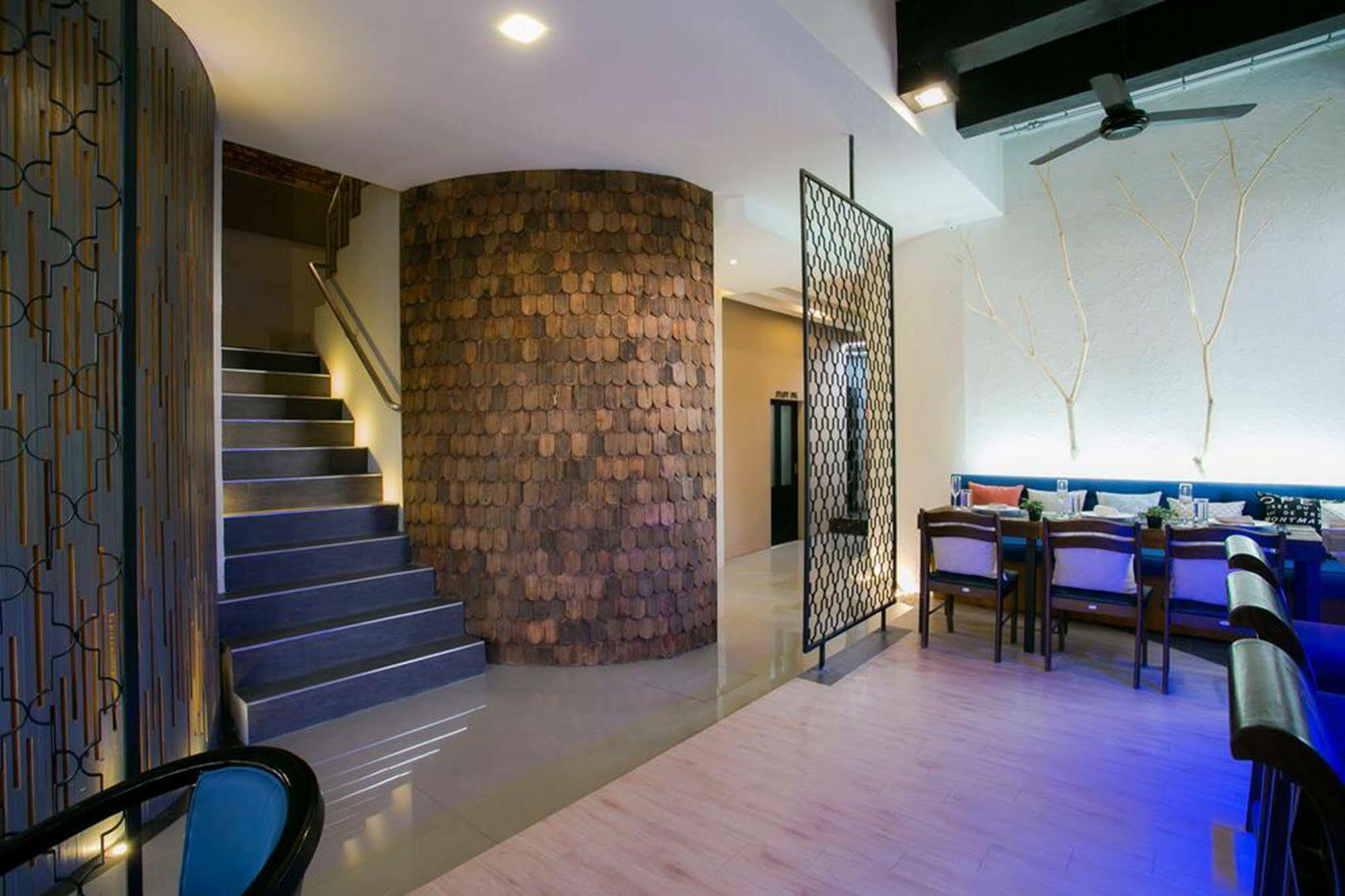 The House Patong Exterior foto